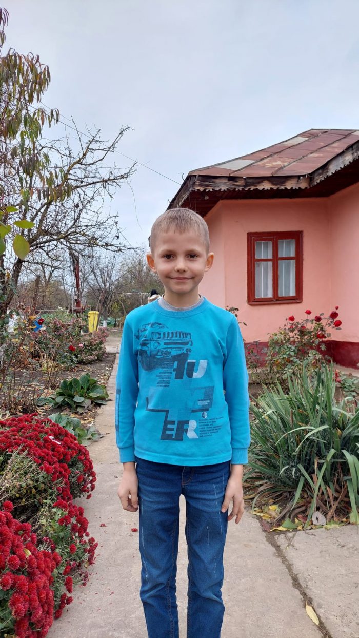 Gabriel, băiatul de la sat care a văzut unde locuiau regii României